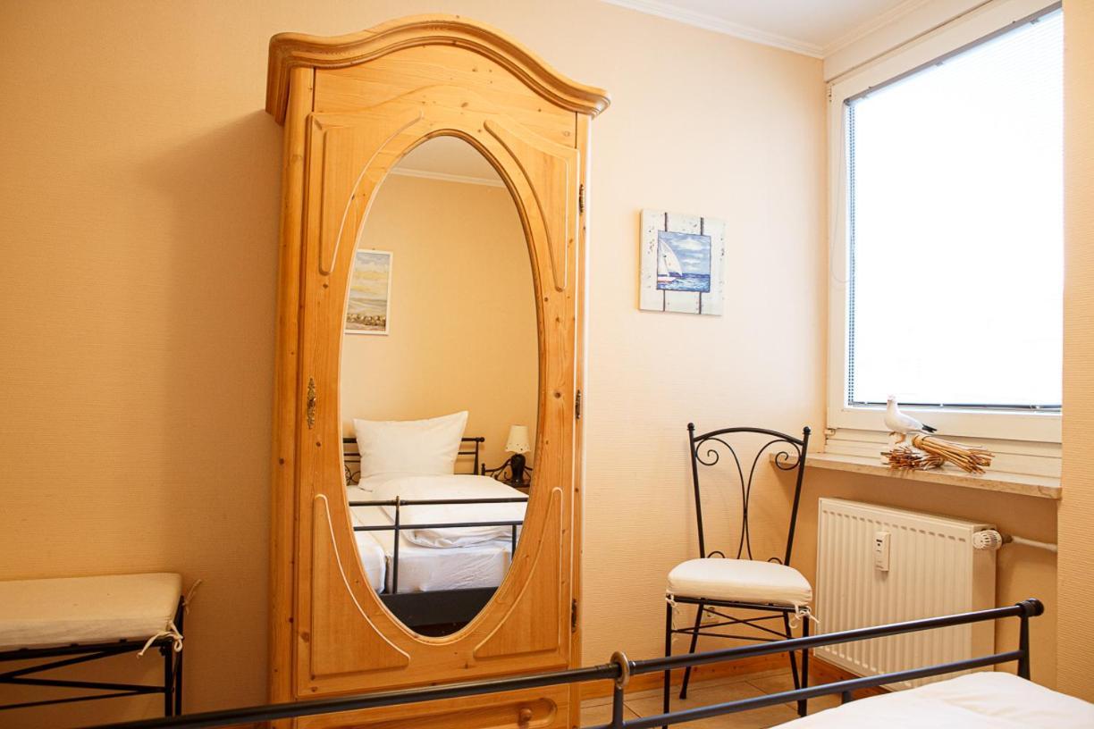 Haus Uthlande Uthlande Whg 4 Apartment Wyk auf Foehr Luaran gambar